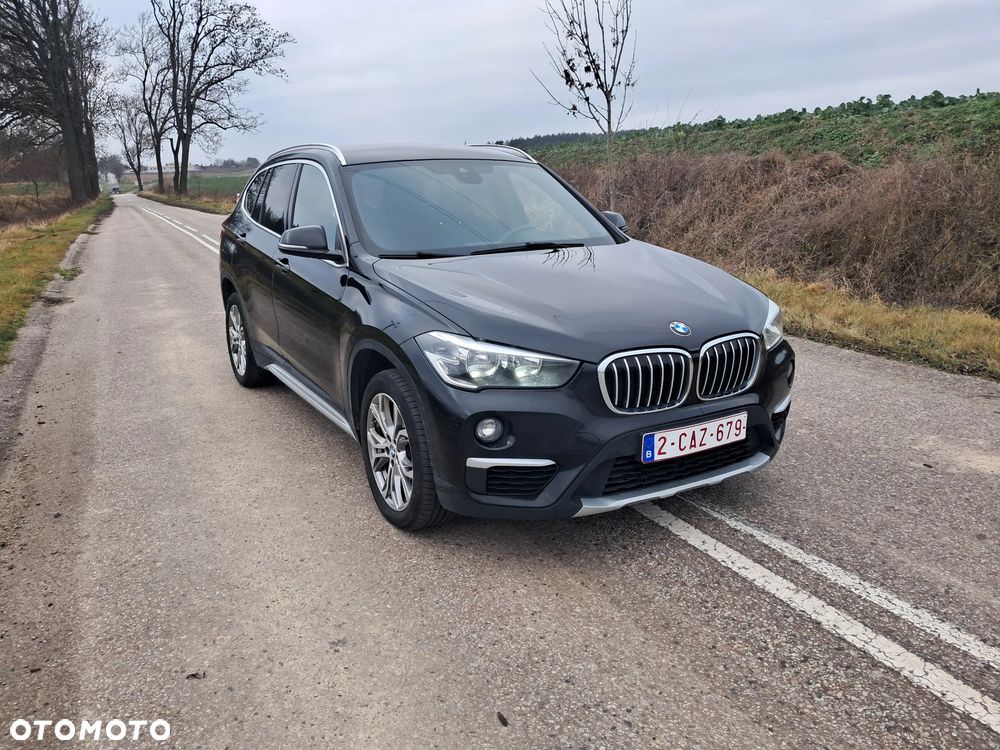 BMW X1 sDrive18d Sport Line - 13