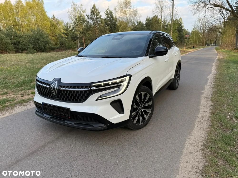 Renault Austral 1.3 TCe mHEV Iconic - 9