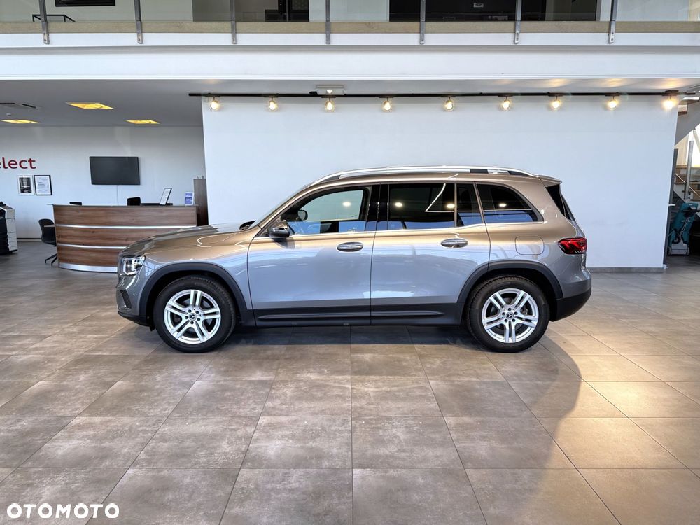 Mercedes-Benz GLB - 6