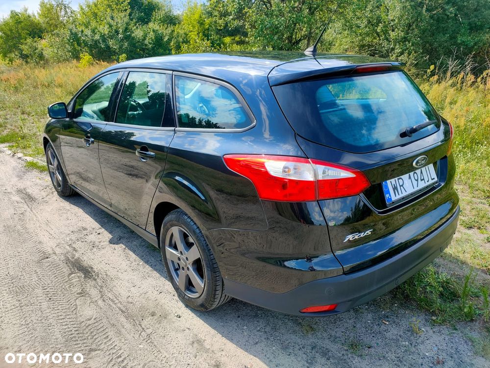 Ford Focus 1.6 Edition - 4