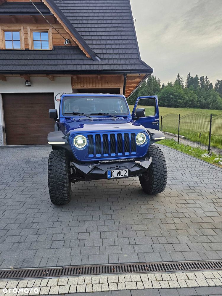 Jeep Wrangler - 4