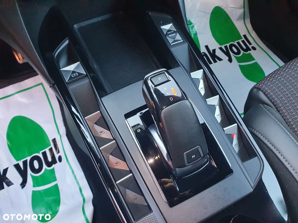 DS Automobiles DS 3 Crossback 1.2 PureTech Performance Line + - 15