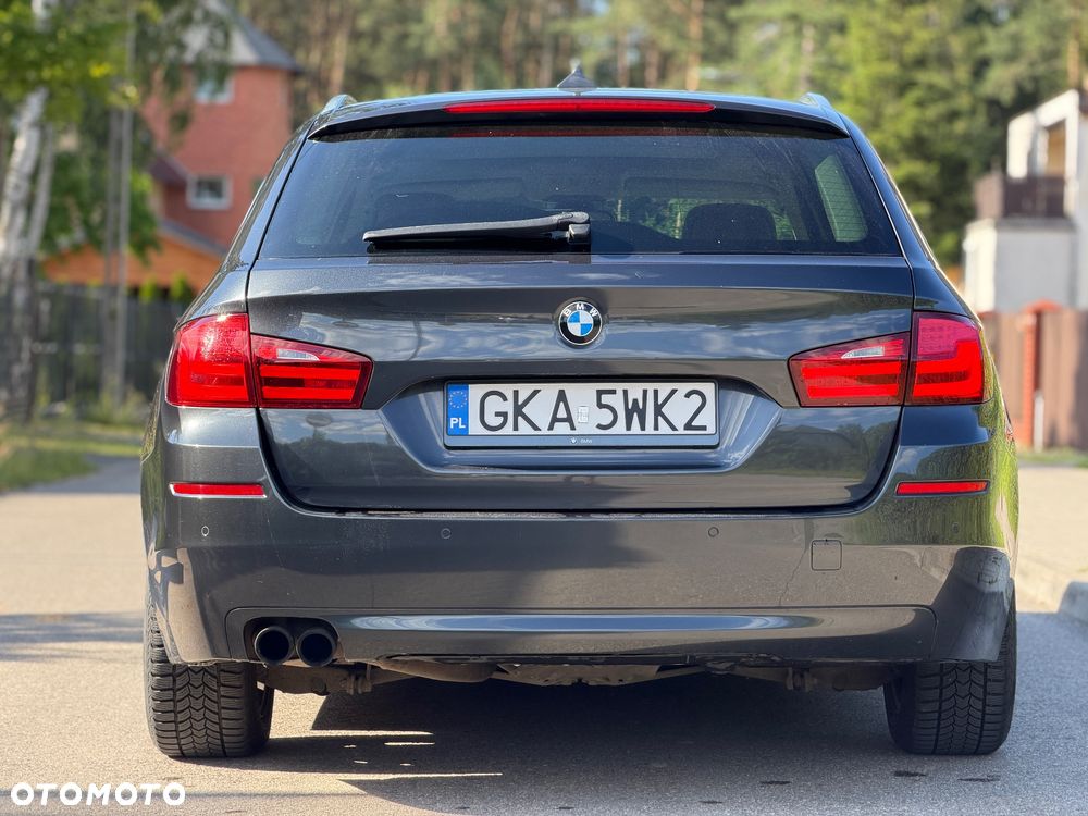 BMW Seria 5 520d Sport-Aut - 17