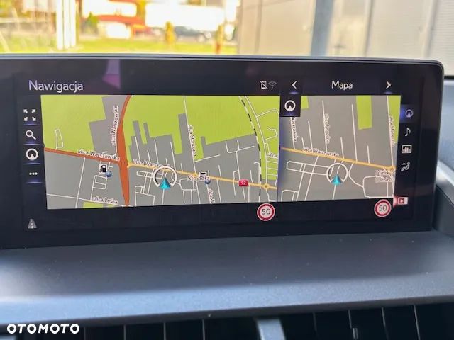 Lexus NX 300h F Impression AWD - 29