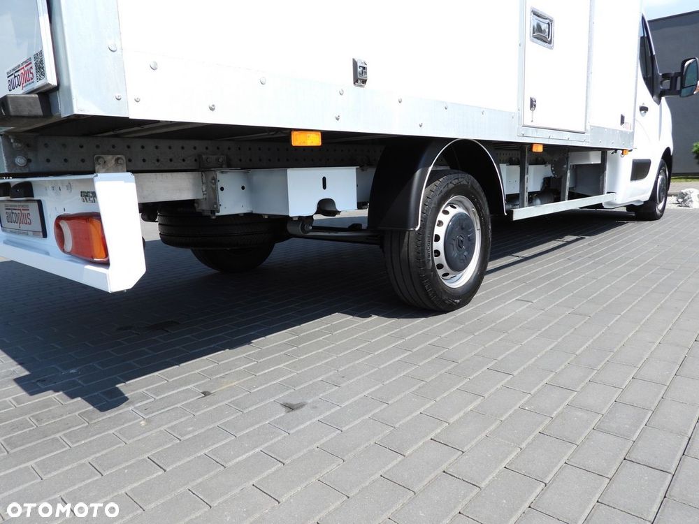 Renault MASTER KONTENER 8 PALET TEMPOMAT LEDY KLIMATYZACJA  165KM - 14