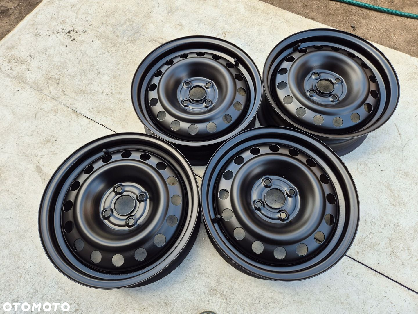 FELGA STALOWA 15 KIA RIO STONIC PICANTO ET36 - 2