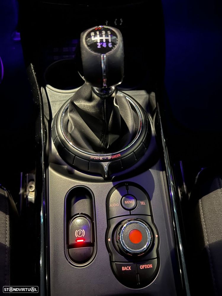 MINI Clubman One D - 19