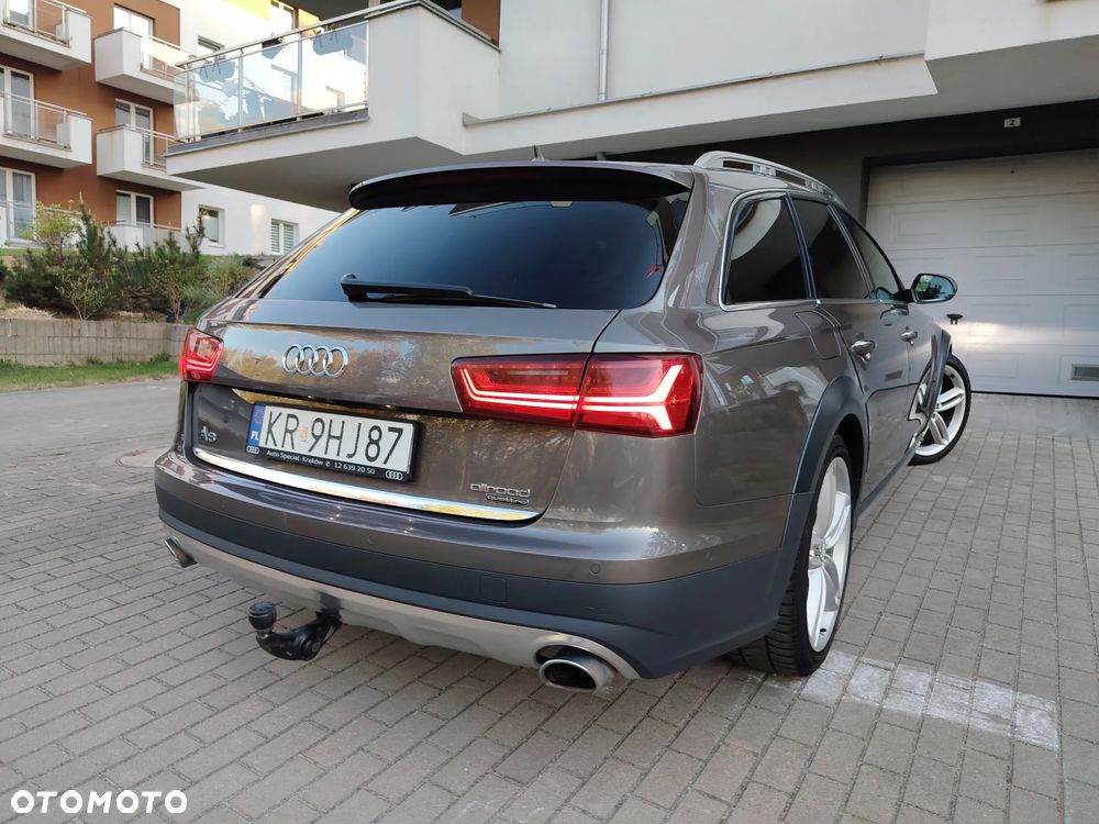 Audi A6 Allroad - 2