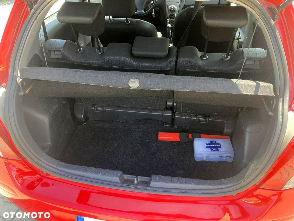 Toyota Yaris 1.0 Luna - 11