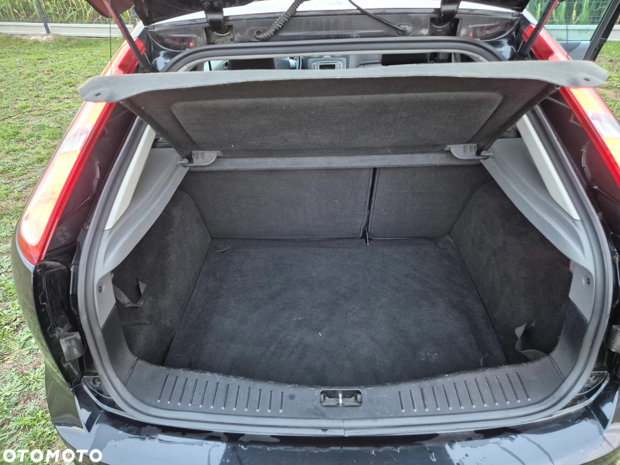 Ford Focus 1.8 Titanium - 17