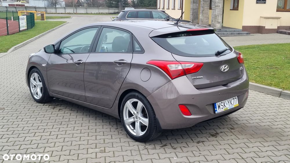 Hyundai i30 1.6 CRDi Comfort - 8