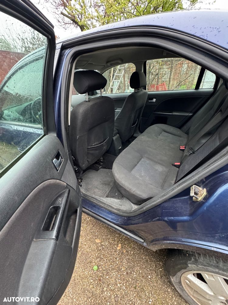 Ford Mondeo - 6
