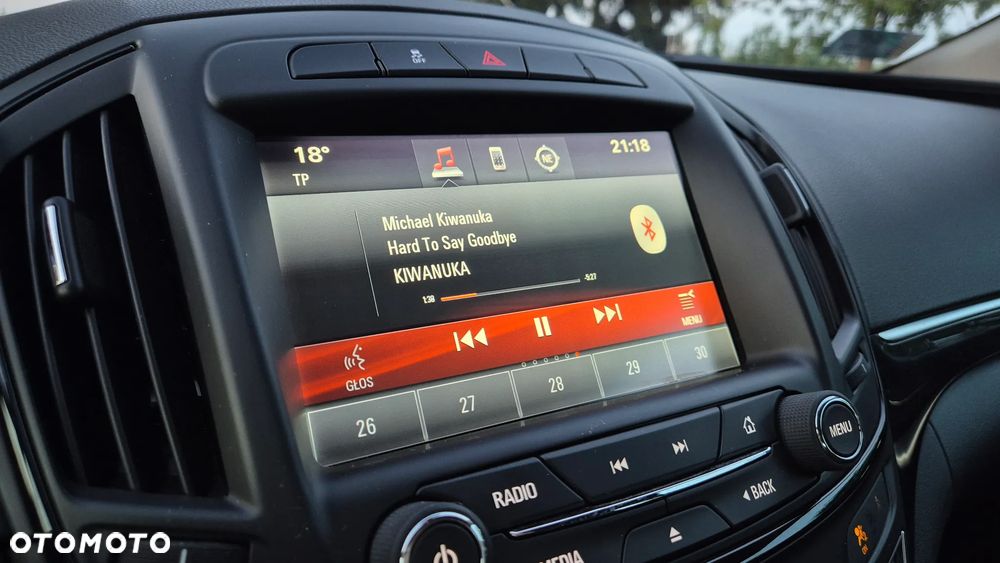 Opel Insignia - 12