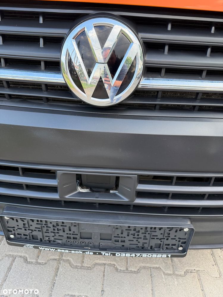 Volkswagen Transporter - 29