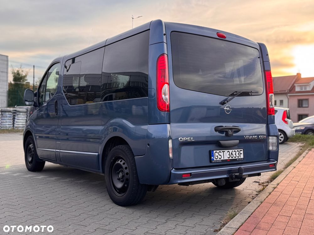 Opel Vivaro 2008 photo 4