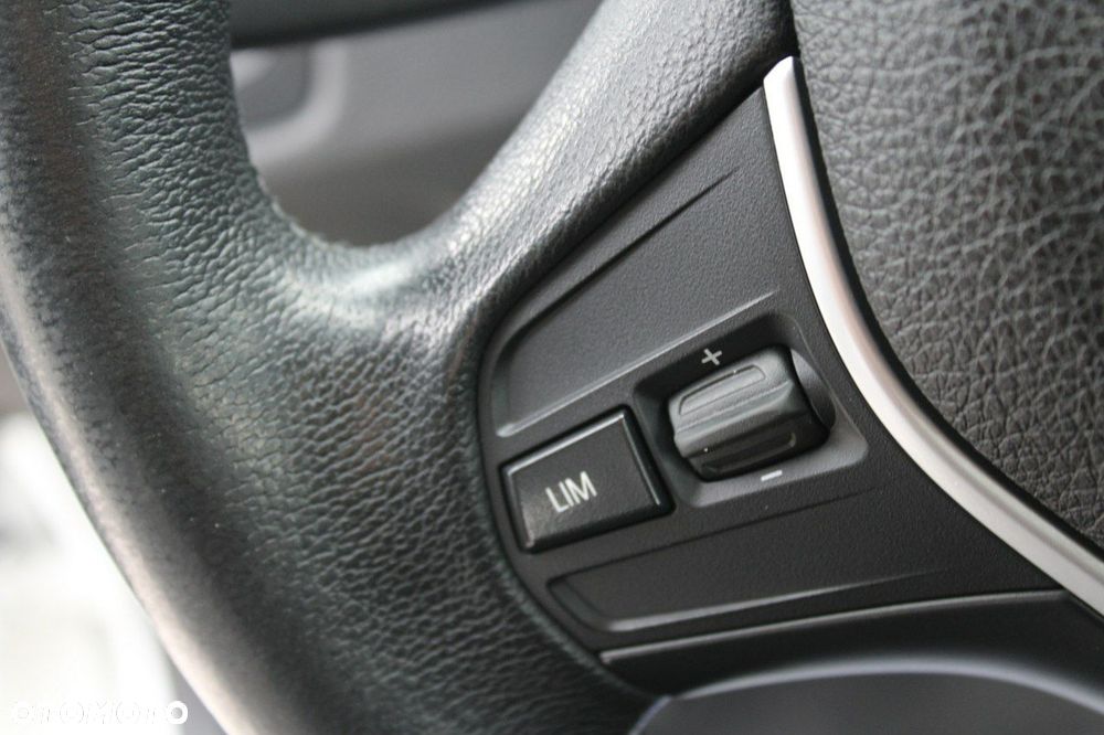 BMW Seria 3 - 21