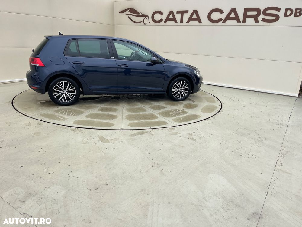 Volkswagen Golf 1.2 TSI BlueMotion Technology Allstar - 17