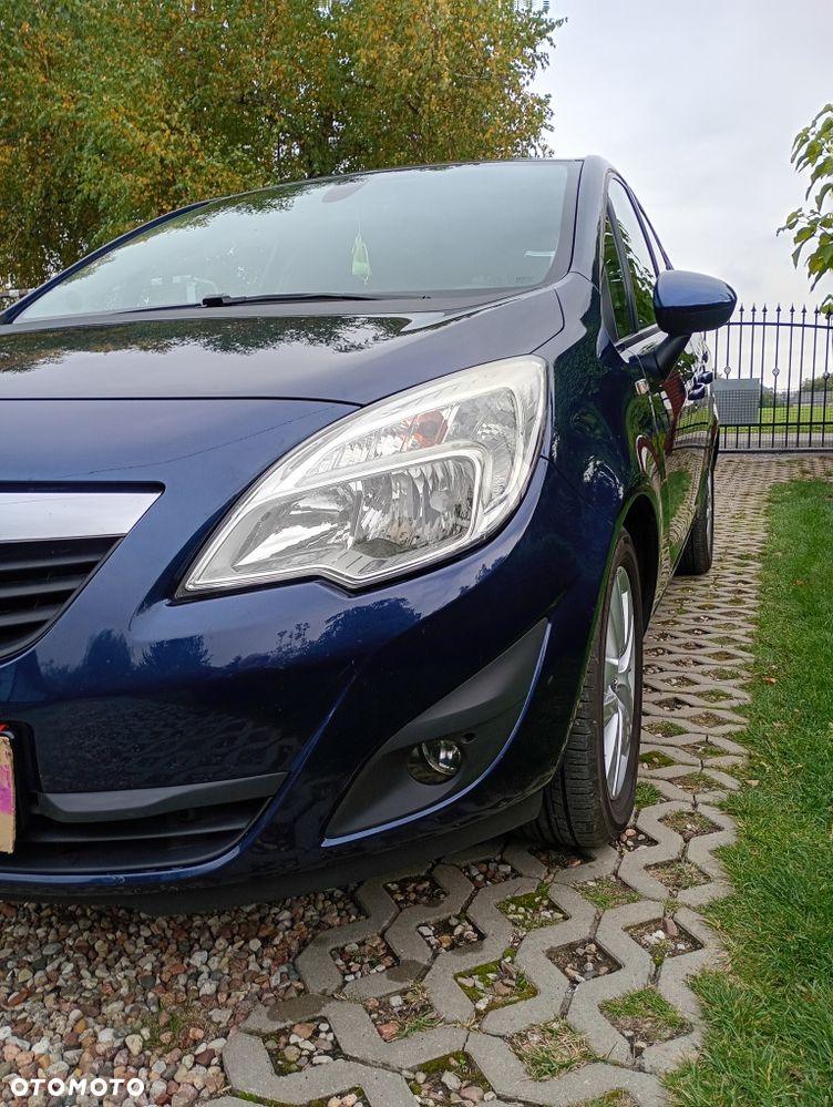 Opel Meriva 2011 photo 3