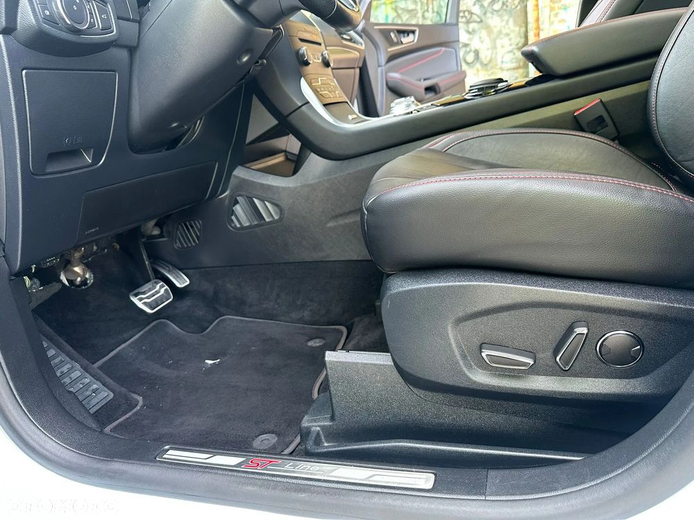 Ford S-Max 2.0 EcoBlue AWD ST-Line - 23