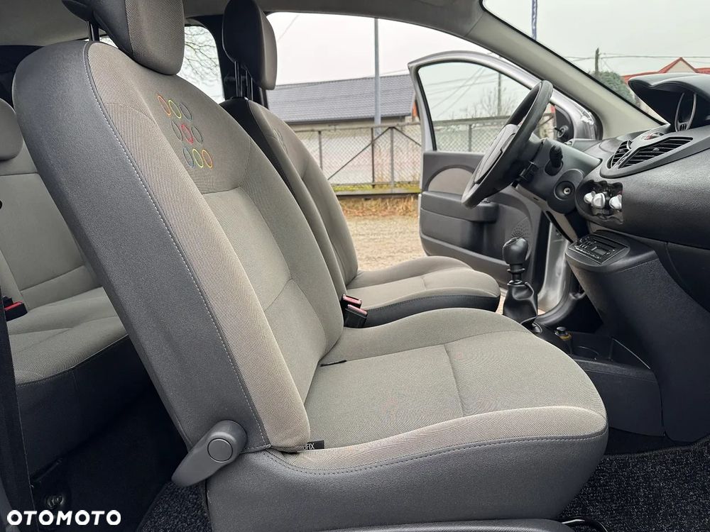 Renault Twingo - 15