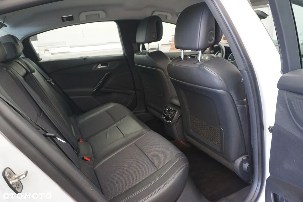 Peugeot 508 2.0 HDi Allure - 32