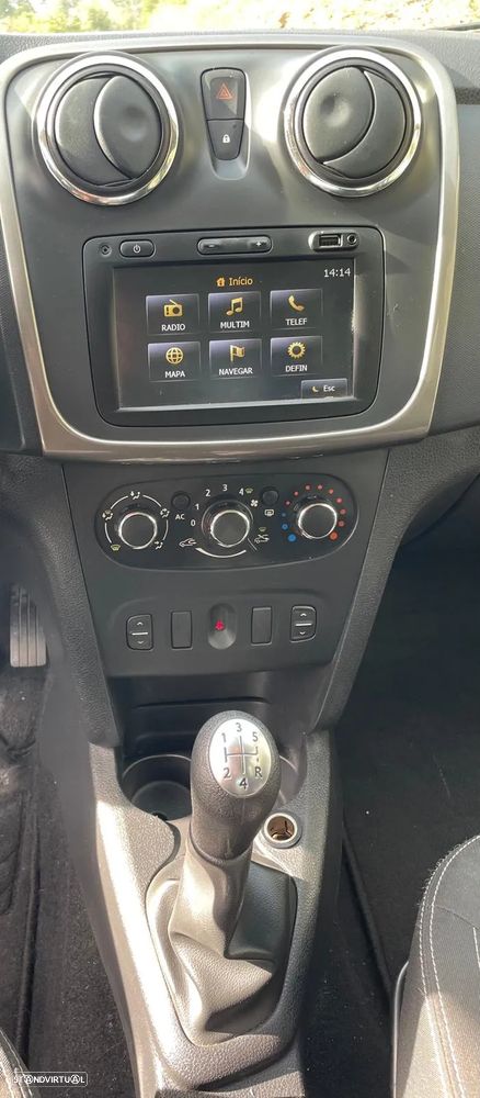 Dacia Sandero - 9