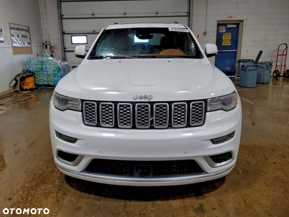 Jeep Grand Cherokee - 2