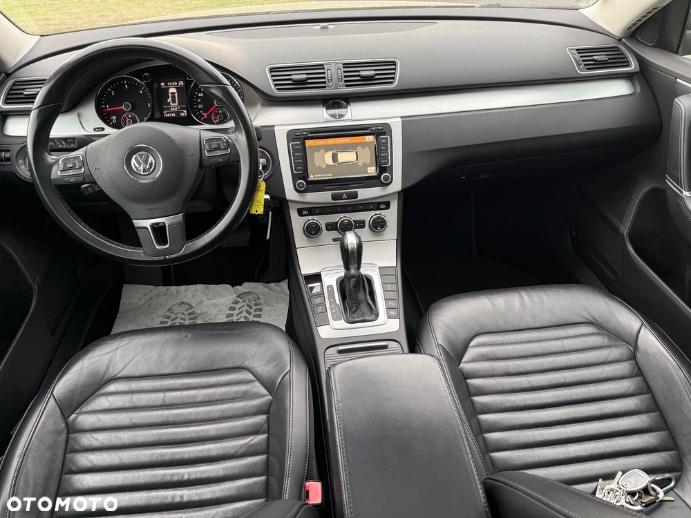 Volkswagen Passat 2.0 TDI Highline DSG - 10