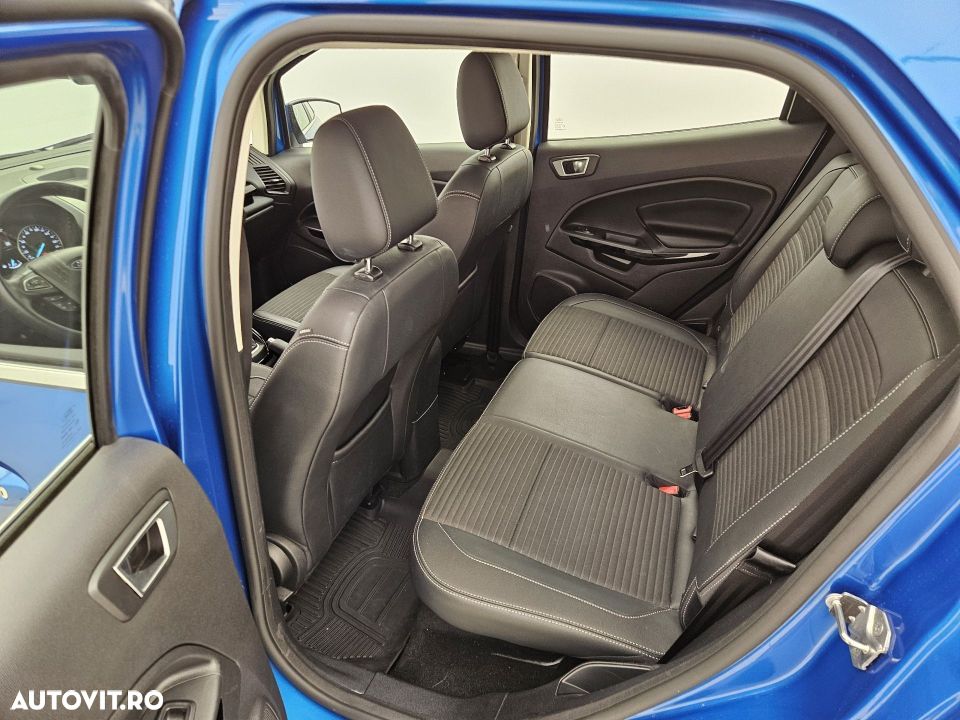 Ford EcoSport - 10