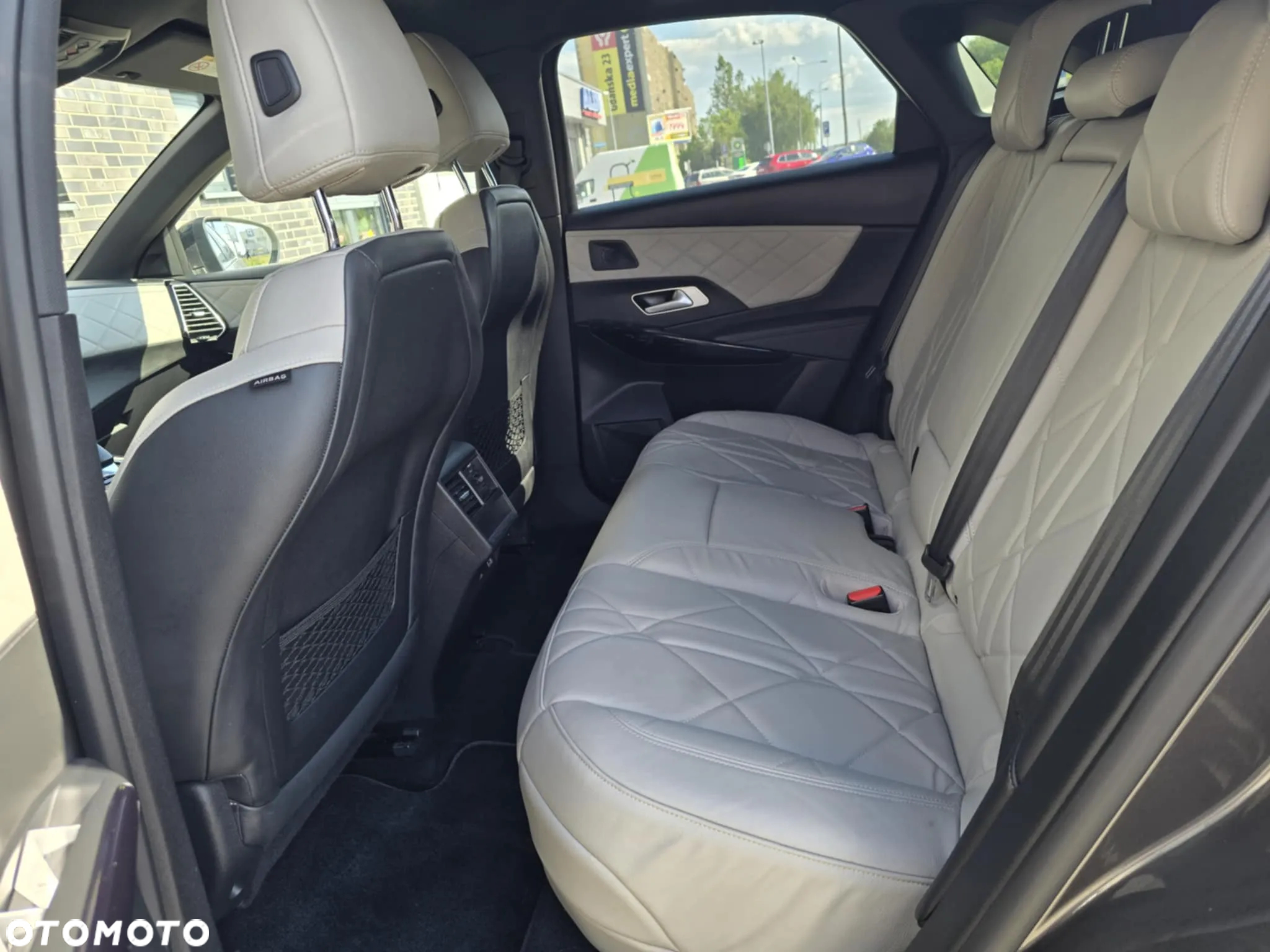 DS Automobiles DS 7 Crossback - 30