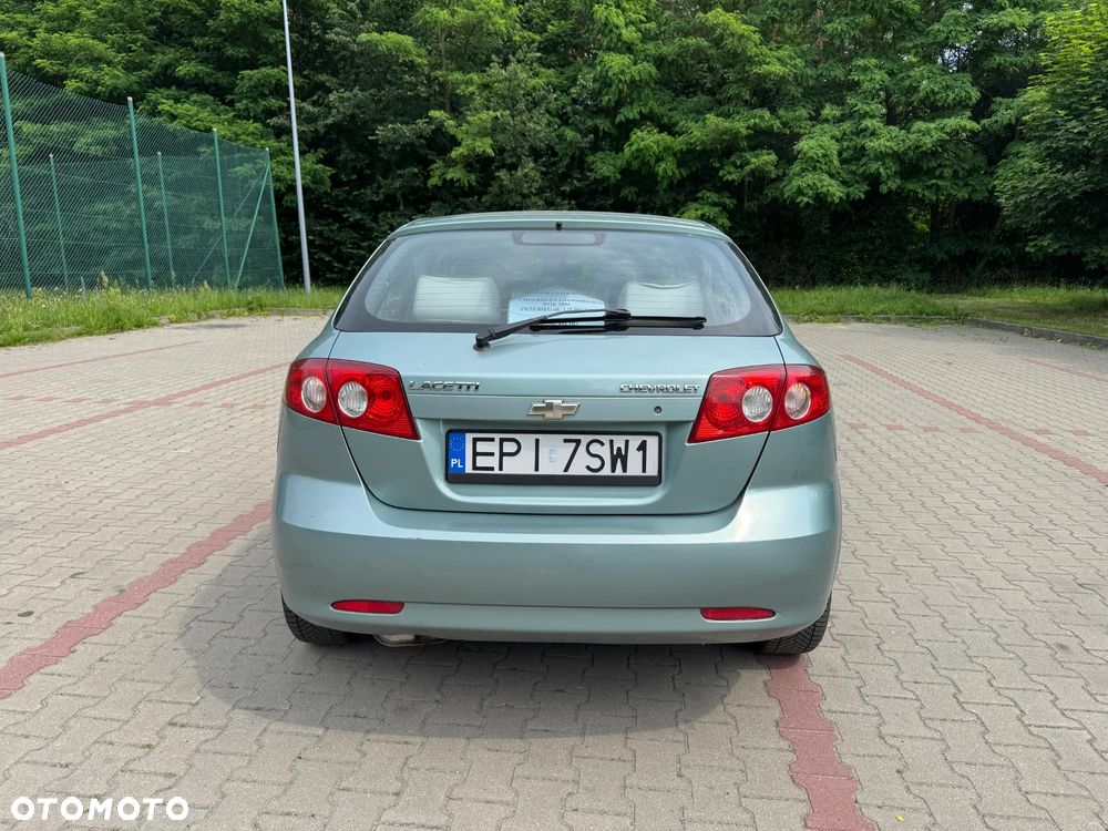 Chevrolet Lacetti 1.4 SE - 7