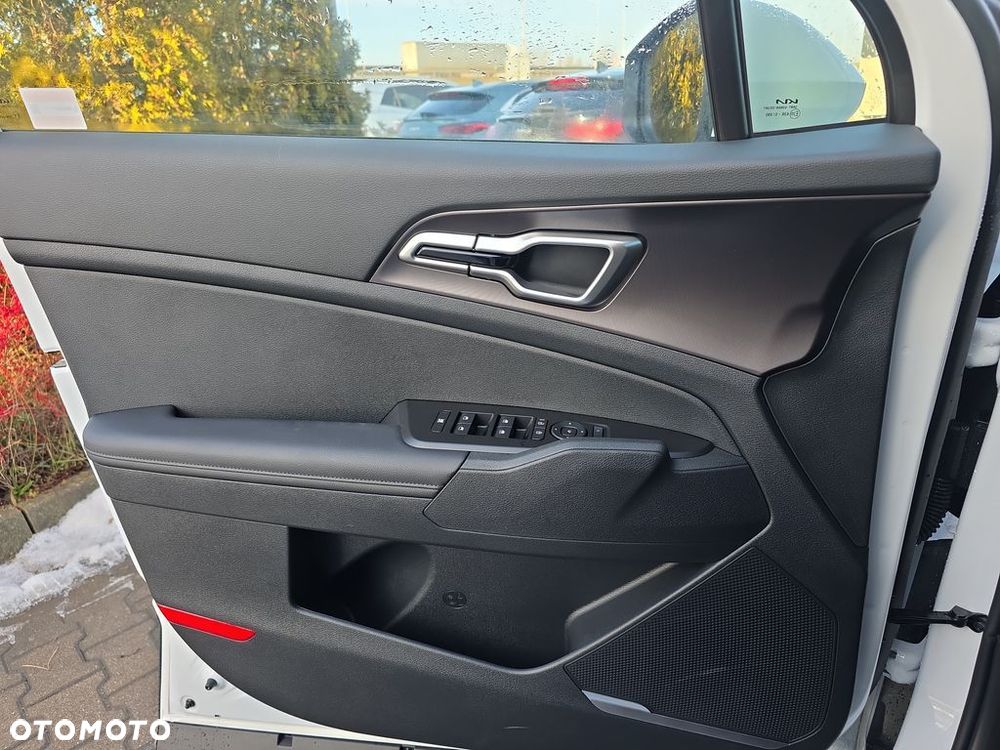 Kia Sportage 1.6 T-GDI HEV L 2WD - 17