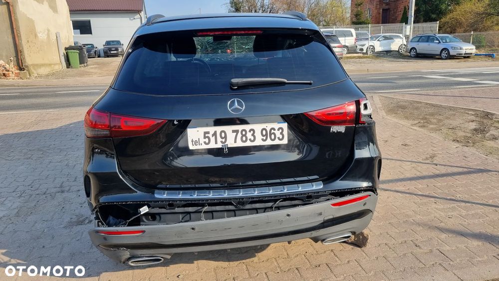 Mercedes-Benz GLA 200 d 4Matic 8G-DCT AMG Line - 8