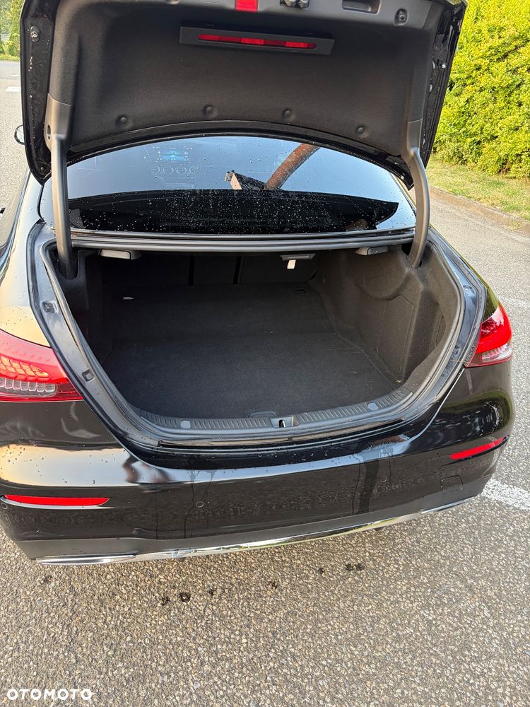 Mercedes-Benz Klasa E 220 d 4-Matic AMG - 8