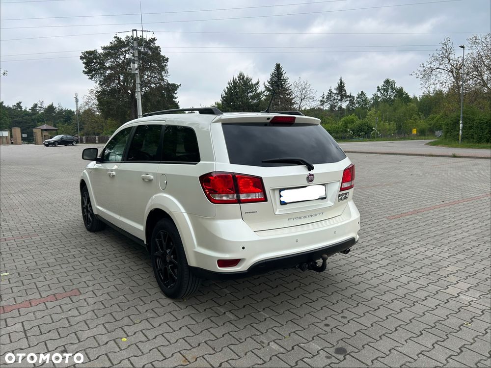 Fiat Freemont 2.0 Multijet 16V DPF Automatik Allrad Black Code - 6
