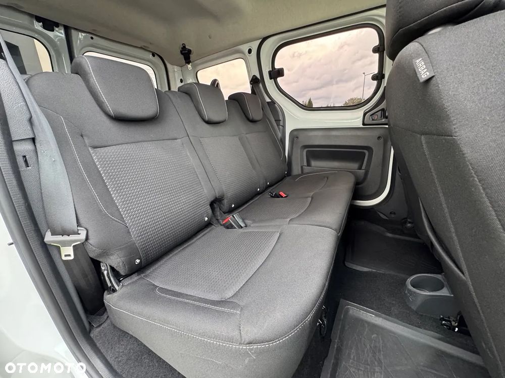 Dacia Dokker 1.5 Blue dCi Laureate - 12