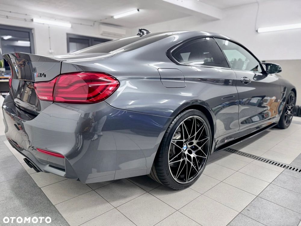 BMW M4 DKG Competition - 17