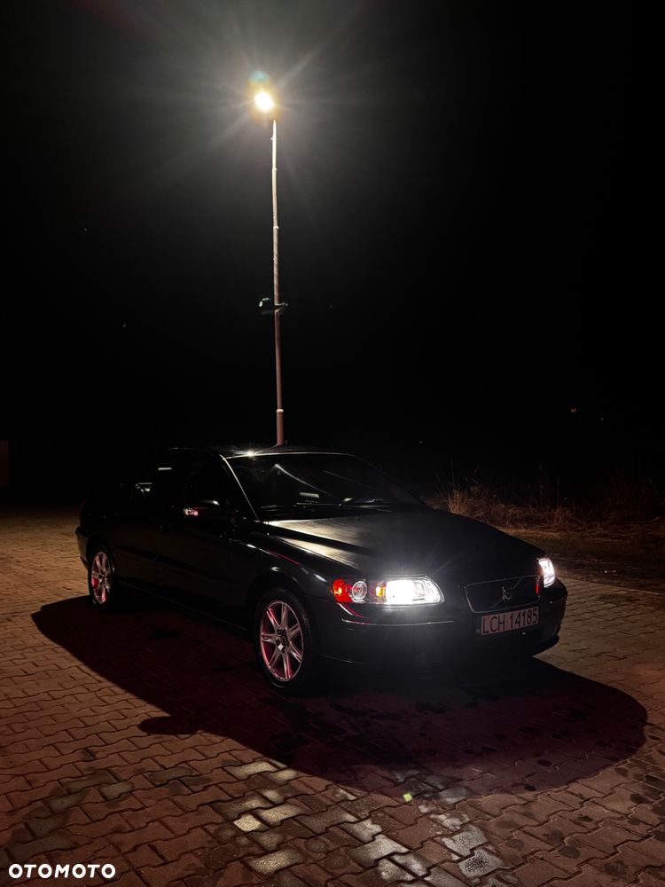 Volvo S60 2.4D Kinetic - 1