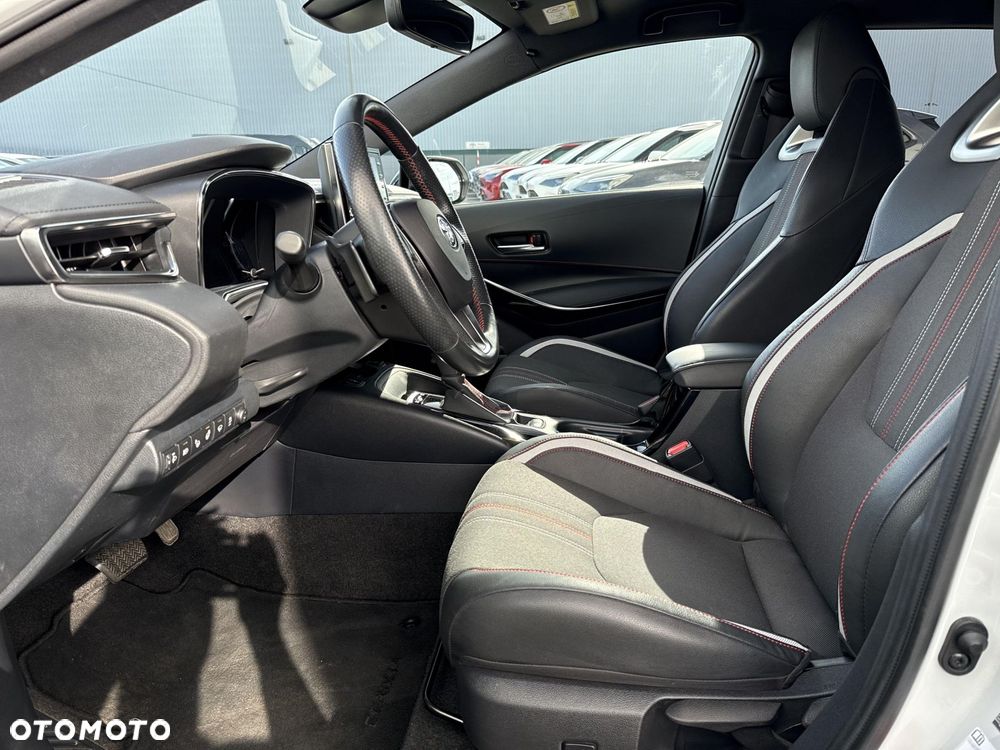 Toyota Corolla 2.0 Hybrid GR Sport - 14