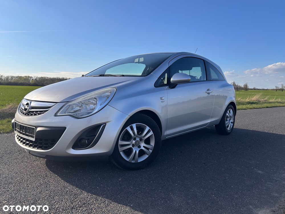 Opel Corsa 1.4 16V Satellite - 2