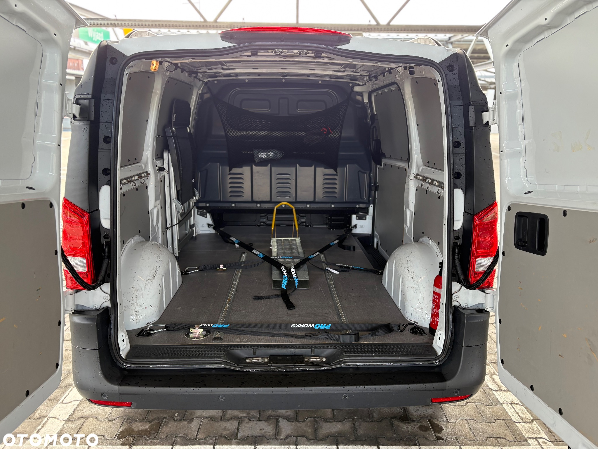 Mercedes-Benz Vito - 19