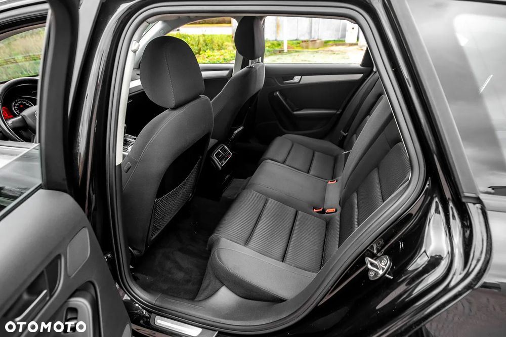 Audi A4 Avant 1.8 TFSI Quattro - 9