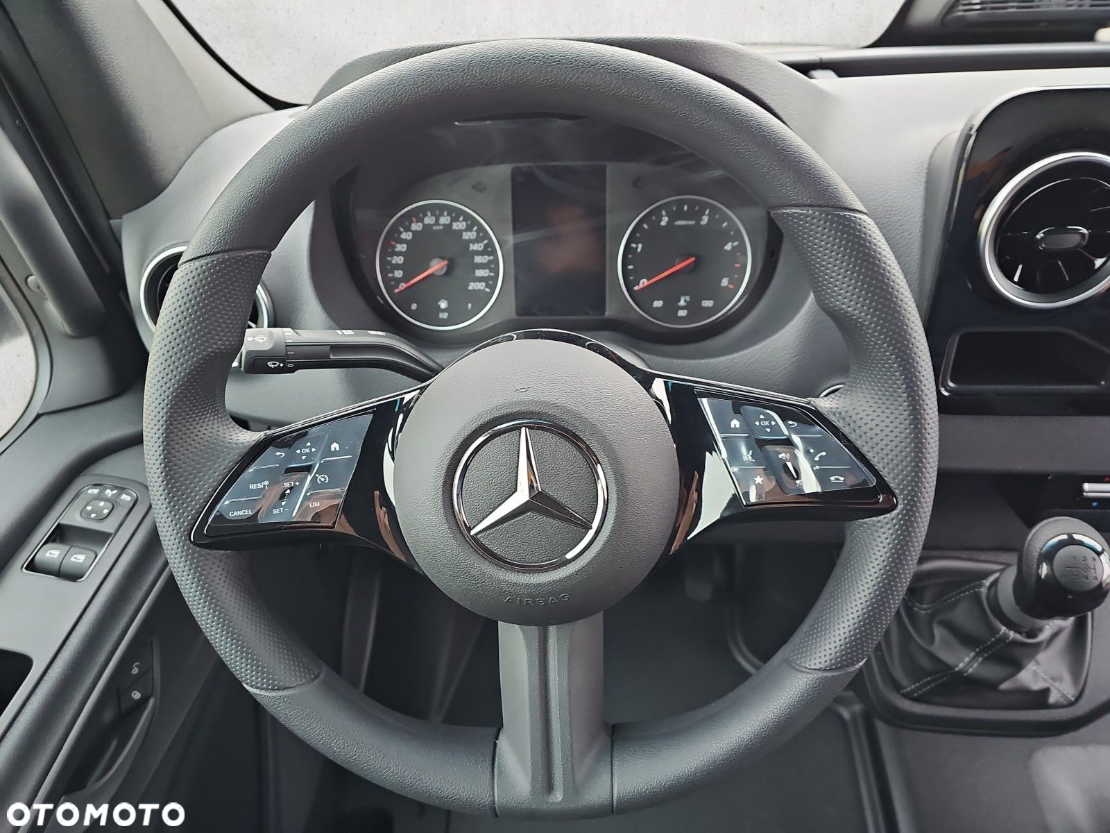 Mercedes-Benz Sprinter 317 CDI - 13