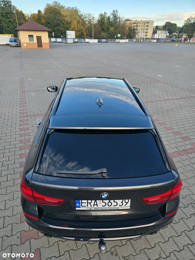 BMW 5 Series 2019 photo 5