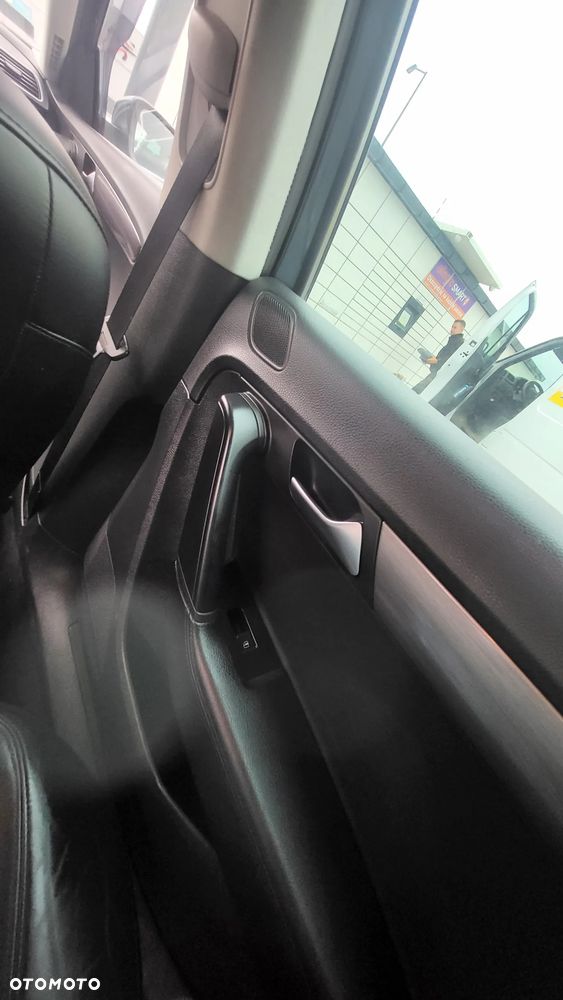 Volkswagen Passat 2.0 TDI Highline R-Style DSG - 30
