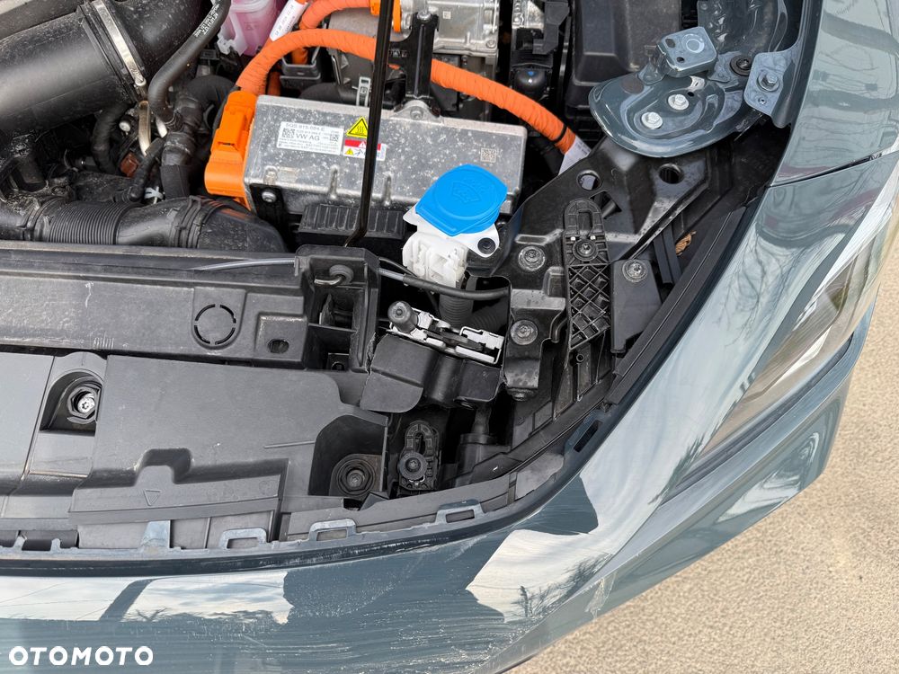 Cupra Formentor 1.5 e-Hybrid DSG VZ - 19