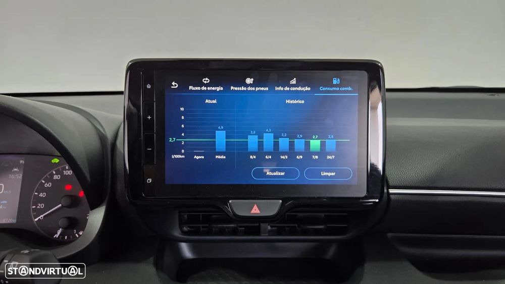 Toyota Yaris 1.5 HDF Comfort Plus - 26