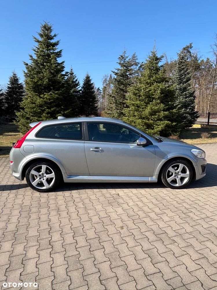 Volvo C30 D2 R-Design - 7