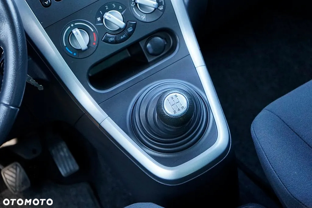 Suzuki Splash - 28