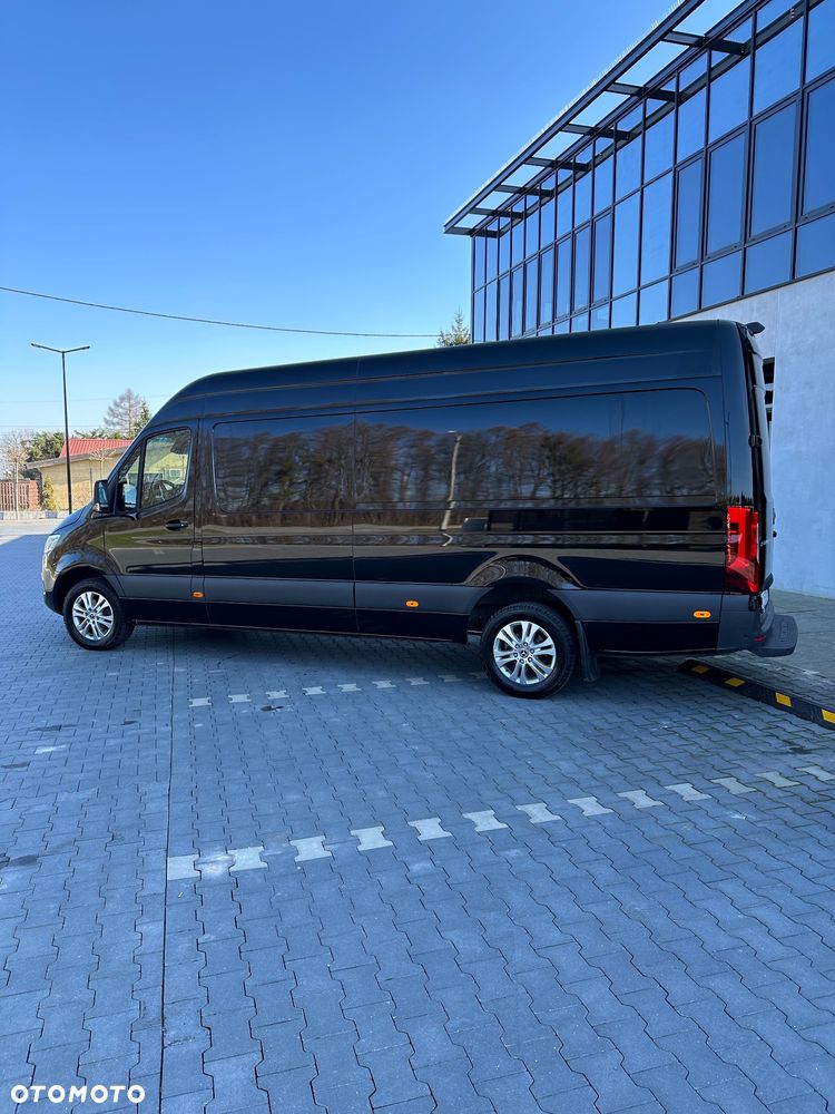 Mercedes-Benz Sprinter - 4